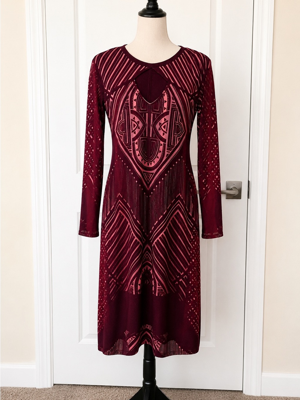 BOLD elements Burgundy and Pink Geometric Long-Sleeve Midi Dress